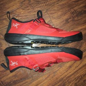 Arc’teryx Approach Shoes